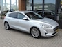 Ford Focus 1.0-T 125PK Titanium Business | LED koplamp | Winterpack | Camera | Adapt.cruise | PDC v+a | CarPlay | Priv.glas | ECC