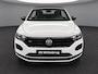 Volkswagen T-Roc Cabrio 1.5 TSI 150pk R-Line DSG Automaat Navigatie / 19"LM velgen / Elek. Kap / Parkeersensoren / R-Line  / Bluetooth