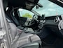 Mercedes-Benz A-klasse 180 Business Solution AMG RIJKLAARPRIJS!