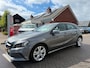 Mercedes-Benz A-klasse 180 Business Solution AMG RIJKLAARPRIJS!