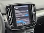 Volvo XC40 2.0 B4 Plus Dark | Trekhaak | Camera | Pano | Harman/Kardon | Memory