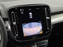 Volvo XC40 2.0 B4 Plus Dark | Trekhaak | Camera | Pano | Harman/Kardon | Memory