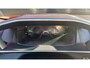 Peugeot 2008 1.2 PureTech GT-Line 130pk | Navigatie | Getint Glas | L.M. | Camera | | Achterbank in delen neerklapbaar | Achteruitrijcamera | Airco (automatisch)