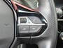 Peugeot 2008 1.2 PureTech GT-Line 130pk | Navigatie | Getint Glas | L.M. | Camera | | Achterbank in delen neerklapbaar | Achteruitrijcamera | Airco (automatisch)