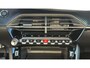 Peugeot 2008 1.2 PureTech GT-Line 130pk | Navigatie | Getint Glas | L.M. | Camera | | Achterbank in delen neerklapbaar | Achteruitrijcamera | Airco (automatisch)