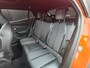 Peugeot 2008 1.2 PureTech GT-Line 130pk | Navigatie | Getint Glas | L.M. | Camera | | Achterbank in delen neerklapbaar | Achteruitrijcamera | Airco (automatisch)