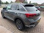 Volkswagen T-Roc 1.5 TSI Sport Business R-Line / Pano / ACC / Led / IQ Drive / Camera / Trekhaak .