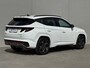 Hyundai Tucson 1.6 T-GDI PHEV N Line 4WD / Automaat / Dealer onderhouden / Fabrieksgarantie tot 04-2028 / Trekgewicht 1350 kg / Elektrische achterklep / Stuur- Stoel & Achterbank verwarming / Adaptief cruise control / Rondomzicht camera / Stoelventilatie /