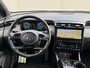 Hyundai Tucson 1.6 T-GDI PHEV N Line 4WD / Automaat / Dealer onderhouden / Fabrieksgarantie tot 04-2028 / Trekgewicht 1350 kg / Elektrische achterklep / Stuur- Stoel & Achterbank verwarming / Adaptief cruise control / Rondomzicht camera / Stoelventilatie /