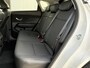 Hyundai Kona 1.6 GDI HEV Premium Sky / Demo Deal / Trekhaak Afneembaar 13-Polig / Stoelverkoeling / Stoelverwarming Voor + Achter / 360 camera / Navigatie / BOSE Audio /