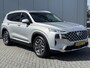 Hyundai Santa Fe 1.6 T-GDI PHEV Premium 7p. / 1e eig / Dealer onderhouden / Leder / 7 Pers. / Stoelventilatie / All Season /