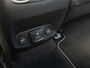 Hyundai Santa Fe 1.6 T-GDI PHEV Premium 7p. / 1e eig / Dealer onderhouden / Leder / 7 Pers. / Stoelventilatie / All Season /