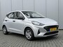 Hyundai i10 1.0 Comfort / Navigatie / Achteruitrijcamera / Parkeersensoren Achter / Airco / Cruise Control / Snel Leverbaar! /