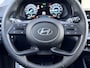 Hyundai Bayon 1.0 T-GDI Premium Automaat / Automaat / LED Verlichting / Stoel- & Stuurverwarming / Keyless / Climate Control / Adaptive Cruise Control / Navigatie / Achteruitrijcamera / Parkeersensoren Voor + Achter / Snel Leverbaar! /