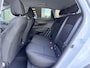 Hyundai Bayon 1.0 T-GDI Premium Automaat / Automaat / LED Verlichting / Stoel- & Stuurverwarming / Keyless / Climate Control / Adaptive Cruise Control / Navigatie / Achteruitrijcamera / Parkeersensoren Voor + Achter / Snel Leverbaar! /