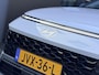 Hyundai Bayon 1.0 T-GDI Premium Automaat / Automaat / LED Verlichting / Stoel- & Stuurverwarming / Keyless / Climate Control / Adaptive Cruise Control / Navigatie / Achteruitrijcamera / Parkeersensoren Voor + Achter / Snel Leverbaar! /