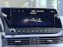 Hyundai Bayon 1.0 T-GDI Premium Automaat / Automaat / LED Verlichting / Stoel- & Stuurverwarming / Keyless / Climate Control / Adaptive Cruise Control / Navigatie / Achteruitrijcamera / Parkeersensoren Voor + Achter / Snel Leverbaar! /