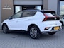 Hyundai Bayon 1.0 T-GDI Premium Automaat / Automaat / LED Verlichting / Stoel- & Stuurverwarming / Keyless / Climate Control / Adaptive Cruise Control / Navigatie / Achteruitrijcamera / Parkeersensoren Voor + Achter / Snel Leverbaar! /
