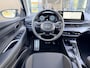 Hyundai Bayon 1.0 T-GDI Premium Automaat / Automaat / LED Verlichting / Stoel- & Stuurverwarming / Keyless / Climate Control / Adaptive Cruise Control / Navigatie / Achteruitrijcamera / Parkeersensoren Voor + Achter / Snel Leverbaar! /