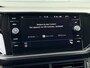 Volkswagen T-Cross 1.0 TSI Life / Navigatie / Climate Control / Cruise Control / Parkeersensoren Voor + Achter / Privacy Glass / Nette Auto! /