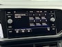 Volkswagen T-Cross 1.0 TSI Life / Navigatie / Climate Control / Cruise Control / Parkeersensoren Voor + Achter / Privacy Glass / Nette Auto! /