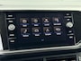 Volkswagen T-Cross 1.0 TSI Life / Navigatie / Climate Control / Cruise Control / Parkeersensoren Voor + Achter / Privacy Glass / Nette Auto! /