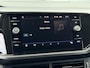 Volkswagen T-Cross 1.0 TSI Life / Navigatie / Climate Control / Cruise Control / Parkeersensoren Voor + Achter / Privacy Glass / Nette Auto! /