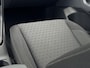 Volkswagen T-Cross 1.0 TSI Life / Navigatie / Climate Control / Cruise Control / Parkeersensoren Voor + Achter / Privacy Glass / Nette Auto! /