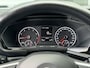 Volkswagen T-Cross 1.0 TSI Life / Navigatie / Climate Control / Cruise Control / Parkeersensoren Voor + Achter / Privacy Glass / Nette Auto! /