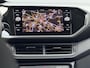 Volkswagen T-Cross 1.0 TSI Life / Navigatie / Climate Control / Cruise Control / Parkeersensoren Voor + Achter / Privacy Glass / Nette Auto! /