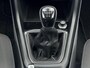 Volkswagen T-Cross 1.0 TSI Life / Navigatie / Climate Control / Cruise Control / Parkeersensoren Voor + Achter / Privacy Glass / Nette Auto! /