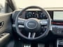 Hyundai Kona Electric N Line Business 64.8 kWh / Warmtepomp / BOSE Audio / V2L Interieur / Achteruitrijcamera / Parkeersensoren Voor + Achter / Stoel- & Stuurverwarming / Dodehoekdetectie /