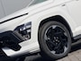 Hyundai Kona Electric N Line Business 64.8 kWh / Warmtepomp / BOSE Audio / V2L Interieur / Achteruitrijcamera / Parkeersensoren Voor + Achter / Stoel- & Stuurverwarming / Dodehoekdetectie /