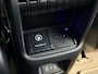 Hyundai Kona Electric N Line Business 64.8 kWh / Warmtepomp / BOSE Audio / V2L Interieur / Achteruitrijcamera / Parkeersensoren Voor + Achter / Stoel- & Stuurverwarming / Dodehoekdetectie /