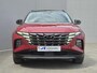 Hyundai Tucson 1.6 T-GDI PHEV Premium 4WD / Fabrieksgarantie tot 10-2027 / Dealer onderhouden / Trekgewicht 1350 kg / Elektrische achterklep / Rondomzicht camera / Stuur- Stoel & Achterbankverwarming / Adaptief cruise control / Keyless Entry/Start /