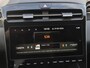 Hyundai Tucson 1.6 T-GDI PHEV Premium 4WD / Fabrieksgarantie tot 10-2027 / Dealer onderhouden / Trekgewicht 1350 kg / Elektrische achterklep / Rondomzicht camera / Stuur- Stoel & Achterbankverwarming / Adaptief cruise control / Keyless Entry/Start /