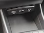 Hyundai i20 1.0 T-GDI Premium / Fabrieksgarantie tot 03-2030 / Dealer onderhouden / Stuur- & Stoel verwarming / Achteruitrijcamera / Adaptief cruise control / Navigatie / Apple Carplay Android Auto / Climate control /