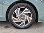 Hyundai i20 1.0 T-GDI Premium / Fabrieksgarantie tot 03-2030 / Dealer onderhouden / Stuur- & Stoel verwarming / Achteruitrijcamera / Adaptief cruise control / Navigatie / Apple Carplay Android Auto / Climate control /