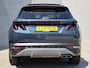 Hyundai Tucson 1.6 T-GDI PHEV Premium Sky 4WD / Glazen schuif- en kanteldak / Rondomzicht camera / Trekgewicht 1.350 kg / Elektrische achterklep / Stuur- Stoel & Achterbank verwarming / Adaptief cruise control / Stoelventilatie / Apple Carplay Android Auto /