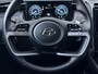 Hyundai Tucson 1.6 T-GDI HEV Comfort / 1e Eigenaar / NL Auto / Trekhaak 1650 KG / All Seasonbanden / Adaptive Cruise Control / Climate Control / Stoelverwarming / Achteruitrijcamera / Fabrieksgarantie t/m 01-2028 /