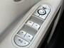 Hyundai Ioniq 5 Lounge 77.4 kWh / SOH 100% / Fabrieksgarantie tot 12-2027 / CCS snelladen / Head Up Display / Warmtepomp / Trekgewicht 1600 kg / Elektrische achterklep / Stuur- Stoel & Achterbank verwarming / Rondomzicht camera / Bose Audio Systeem / Adaptief cruise control /
