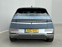 Hyundai Ioniq 5 Lounge 77.4 kWh / SOH 100% / Fabrieksgarantie tot 12-2027 / CCS snelladen / Head Up Display / Warmtepomp / Trekgewicht 1600 kg / Elektrische achterklep / Stuur- Stoel & Achterbank verwarming / Rondomzicht camera / Bose Audio Systeem / Adaptief cruise control /