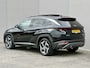 Hyundai Tucson 1.6 T-GDI PHEV Comfort Smart Sky 4WD / Dealer Onderhouden / SOH 100% / Panoramadak / Adaptief Cruise Control / Navigatie / Achteruitrijcamera / Apple Carplay & Android Auto / Stoel & Stuurverwarming / 19" LM Velgen / Elektrische Achterklep /