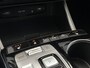 Hyundai Tucson 1.6 T-GDI PHEV Comfort Smart Sky 4WD / Dealer Onderhouden / SOH 100% / Panoramadak / Adaptief Cruise Control / Navigatie / Achteruitrijcamera / Apple Carplay & Android Auto / Stoel & Stuurverwarming / 19" LM Velgen / Elektrische Achterklep /
