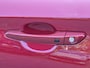 Hyundai Kona Electric EV Comfort 39 kWh / SOH 100% / 3 fase Laden/ 8 jaar Batterijgarantie/  Fabrieksgarantie tot 02-2027 / Dealer onderhouden / Batterijgarantie tot 02-2030 / WLTP 305 km stad 435 km / CSS snelladen / Warmtepomp / Stuur- & Stoelverwarming / Achteruitrijcamera / Apple Carplay Android Auto /
