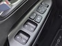 Hyundai Kona Electric EV Comfort 39 kWh / SOH 100% / 3 fase Laden/ 8 jaar Batterijgarantie/  Fabrieksgarantie tot 02-2027 / Dealer onderhouden / Batterijgarantie tot 02-2030 / WLTP 305 km stad 435 km / CSS snelladen / Warmtepomp / Stuur- & Stoelverwarming / Achteruitrijcamera / Apple Carplay Android Auto /