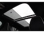 Volvo XC40 B4 Automaat Plus Black Edition | Demo Deal | Verwarmbare voorstoelen | Verwarmbaar stuurwiel | Premium audio by Harman Kardon | Verwarmbaar voorruit | Panoramadak | Rondom zichtcamera | 20 inch Lichtmetalen velgen | Alarmklasse 3
