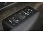 Volvo XC40 B4 Automaat Plus Black Edition | Demo Deal | Verwarmbare voorstoelen | Verwarmbaar stuurwiel | Premium audio by Harman Kardon | Verwarmbaar voorruit | Panoramadak | Rondom zichtcamera | 20 inch Lichtmetalen velgen | Alarmklasse 3