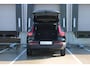 Volvo XC40 B4 Automaat Plus Black Edition | Demo Deal | Verwarmbare voorstoelen | Verwarmbaar stuurwiel | Premium audio by Harman Kardon | Verwarmbaar voorruit | Panoramadak | Rondom zichtcamera | 20 inch Lichtmetalen velgen | Alarmklasse 3