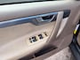 Volvo V70 2.4 Edition VOLLEDIGONDERHOUD/CRUISE/LEDER/5CILLINDER